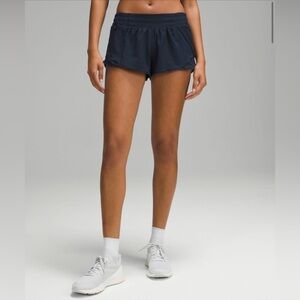 Lululemon 2.5’ Lowrise Hotty Hot Shorts in navy.